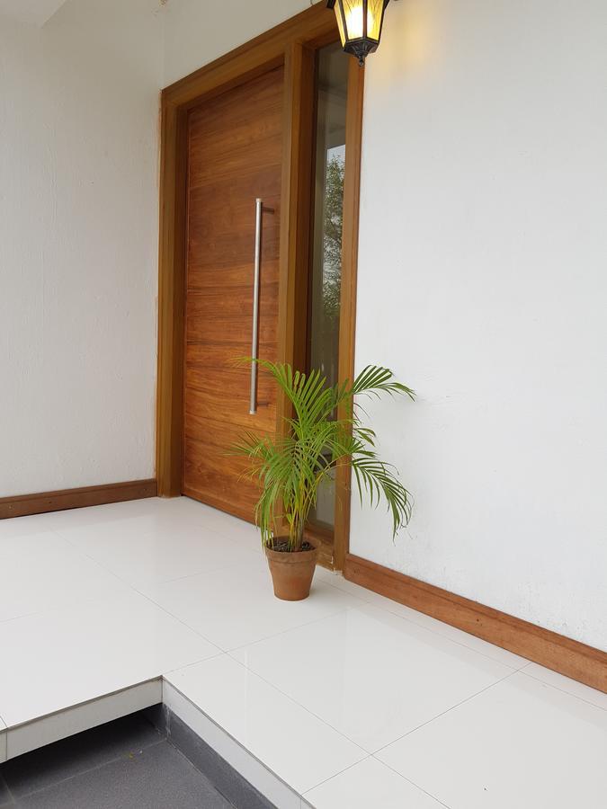 The Pulse Kolkata Exterior photo